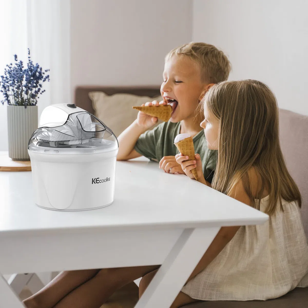 Speiseeisbereiter, Eismaschine, Elektrische Eismaschine Soft Serve Homemade KECOOLKE 1.5 L Frozen Yogurt, Sorbet, Gelato