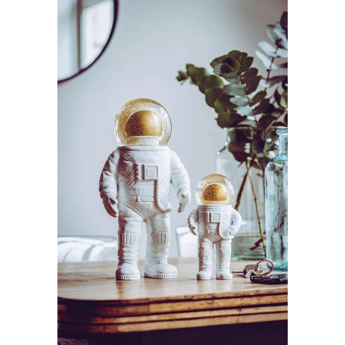 The Astronaut White