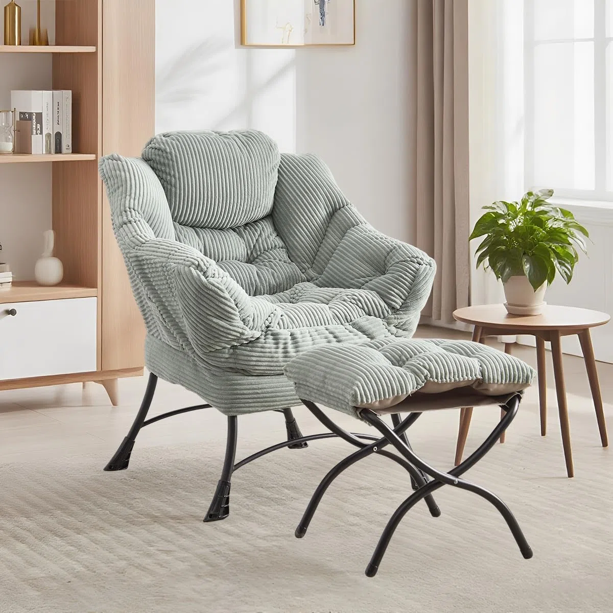 Ohrensessel mit Hocker, Lazy Chair mit Ottoman, Relaxsessel mit Armlehnen, Moderner Loungestuhl mit Fußstütze und Seitentasche im Wohnzimmer Lesesessel, Cord Hellgrau
