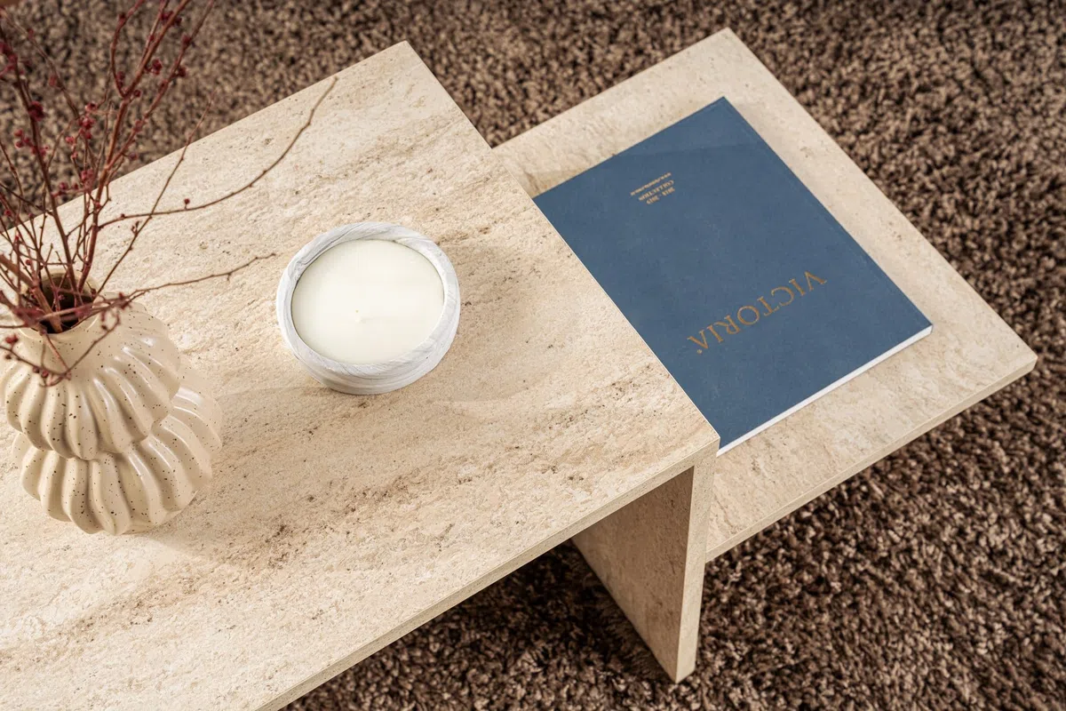 Moderner rustikaler Couchtisch, Travertin, 80 x 40 x 40 | aus 100% melaminbeschichteter Spanplatte, Stärke: 18 mm | perfekt für modernes Homeoffice & Arbeitszimmer, Elegantes & funktionales Design