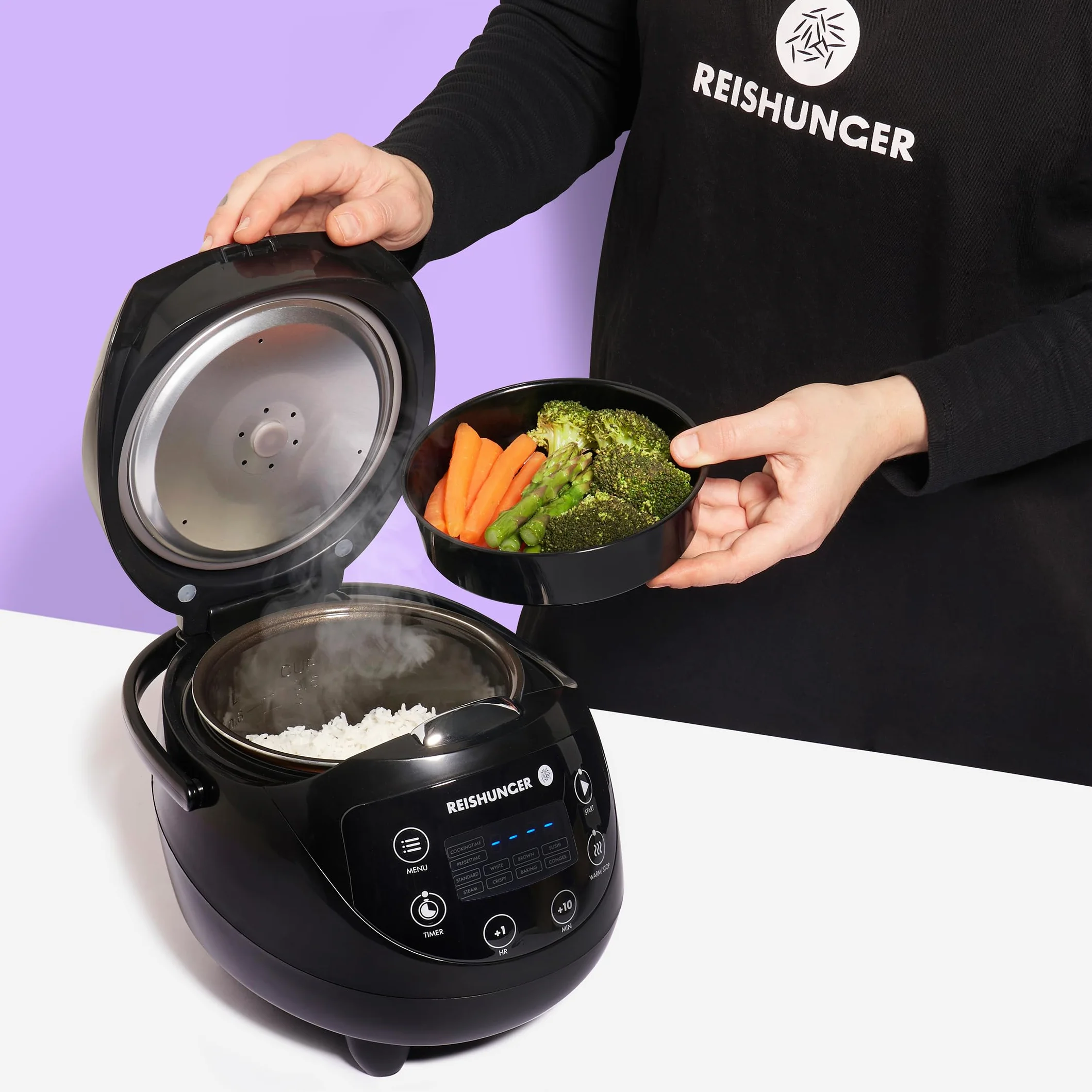 REISHUNGER Digitaler Reiskocher klein – 0,6 L bis 3 Personen – Schwarz | Warmhaltefunktion, Timer & Premium Topf – Kleiner Multikocher & Dampfgarer – 8 Programme, 7-Phasen-Technologie