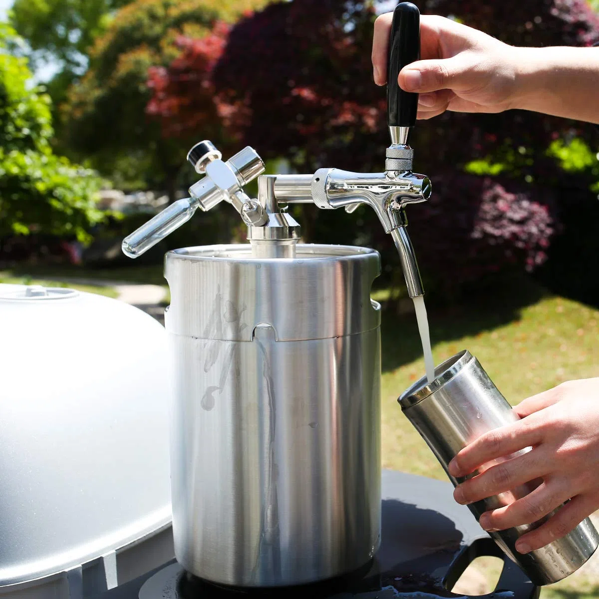 TMCRAFT 4820 ml Mini-Fass-Growler, druckgepresstes Edelstahl-Fass-Set mit verstellbarem Wasserhahn, hält frisch und Kohlensäure für selbstgebrautes Handwerk und Zugbier