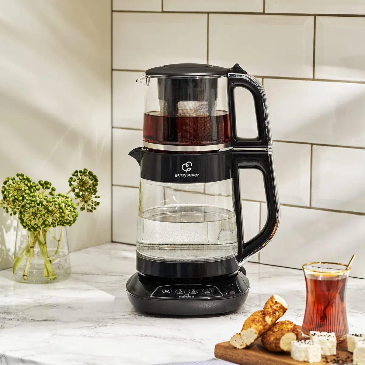 Karaca Caysever Maschine, Stahl, Chrome 1700 W, BPA-frei, 0,8 Lt Fassungsvermögen Glas-Teekanne, 1,5 Lt Fassungsvermögen Wassertank, Wasserzubereitung