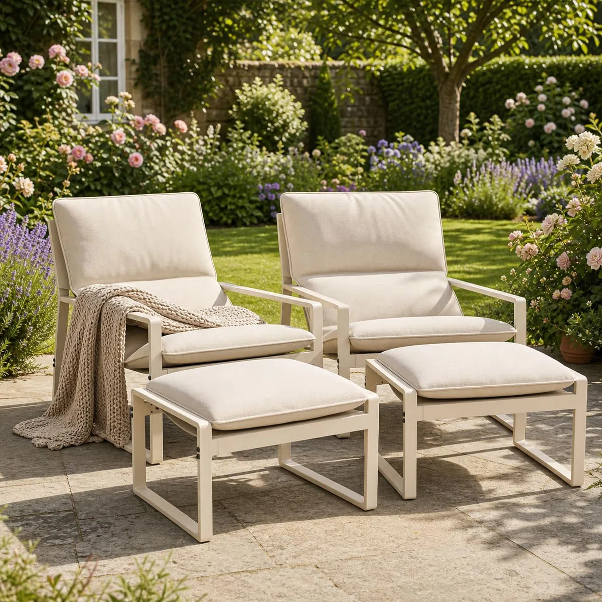 Gotland 8 Stück Outdoor Lounge Set, 2026 Upgrade Set mit 2 Stühle, 2 Ottomane, 4dicken Kissen für Balkon, Garten, Terrassen, Weiches Kissen, für kleinen Raum.Allwetter Outdoor Lounge Set